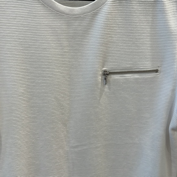 Casual Tee - Picture 2 of 4